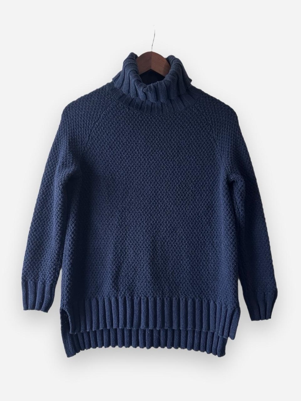 Patagonia Navy Blue Textured Knit Turtleneck Sweater Size XS Split Hem